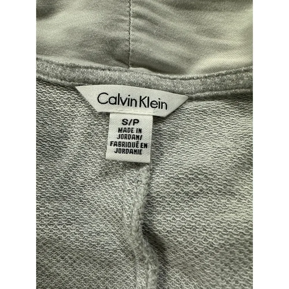 Calvin Klein this calvin
